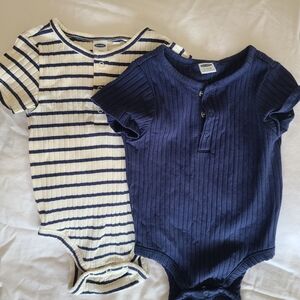 Old Navy Navy and Cream Striped Short Sleeve Tees